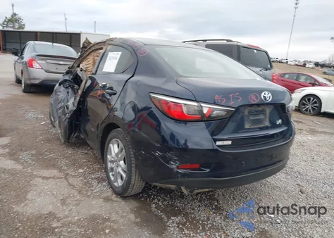 2018 Toyota Yaris Ia из США, поврежденный, VIN 3MYDLBYV1JY315936